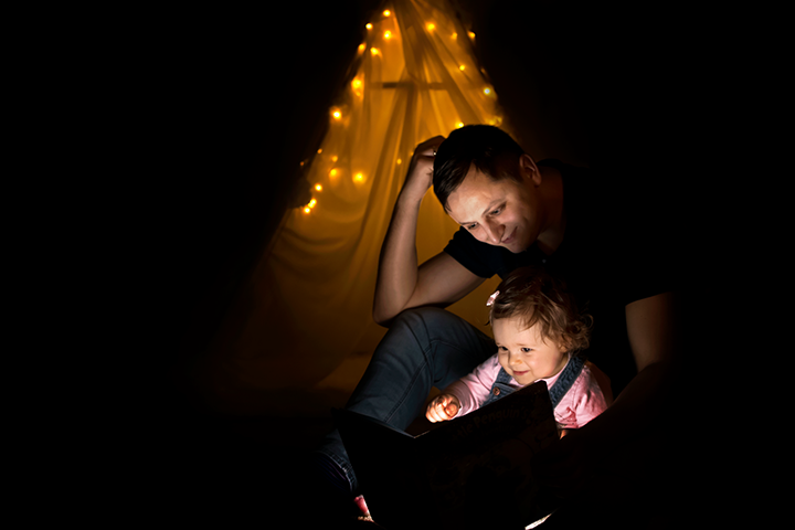 father daughter device computer tent home