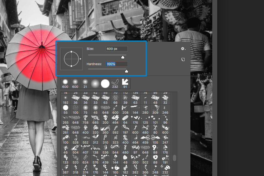 photoshop colour splash red umbrella editing screen capture